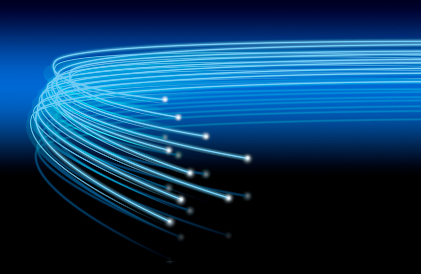 Fibra Ottica FTTH: passaggio di tecnici per informazioni