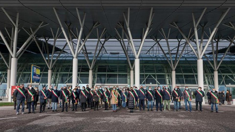 I Sindaci continuano a mobilitarsi per dire NO al Covid Hospital