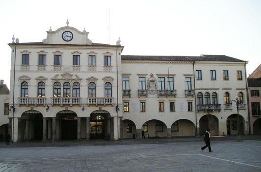 Municipio Comunale